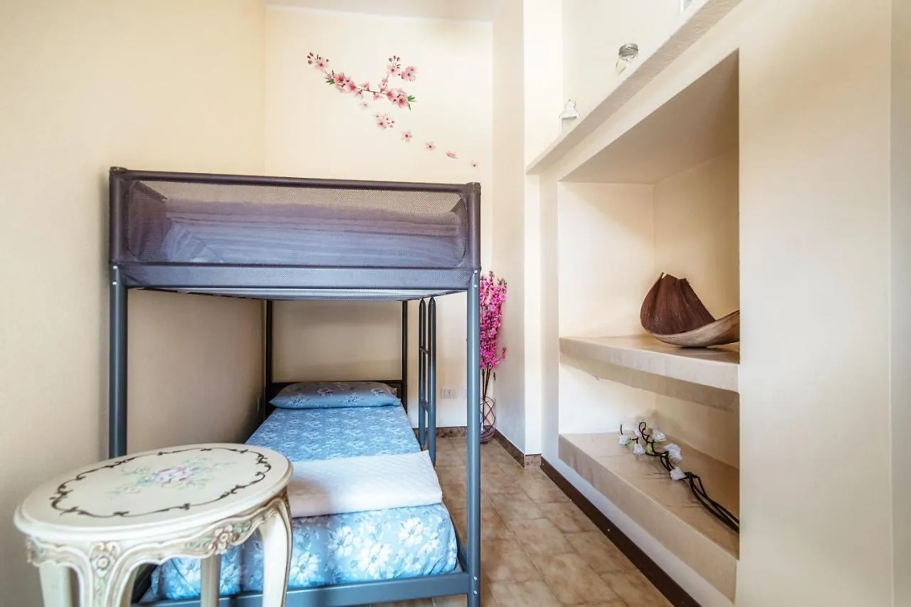 B&B La Corte And Home Restaurant - Free Parking - 10 Minutes To The Lake And Centre Como