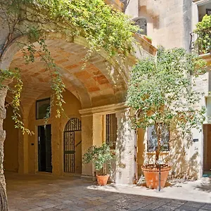 Palazzo Persone Dimora Storica Bed and breakfast Lecce