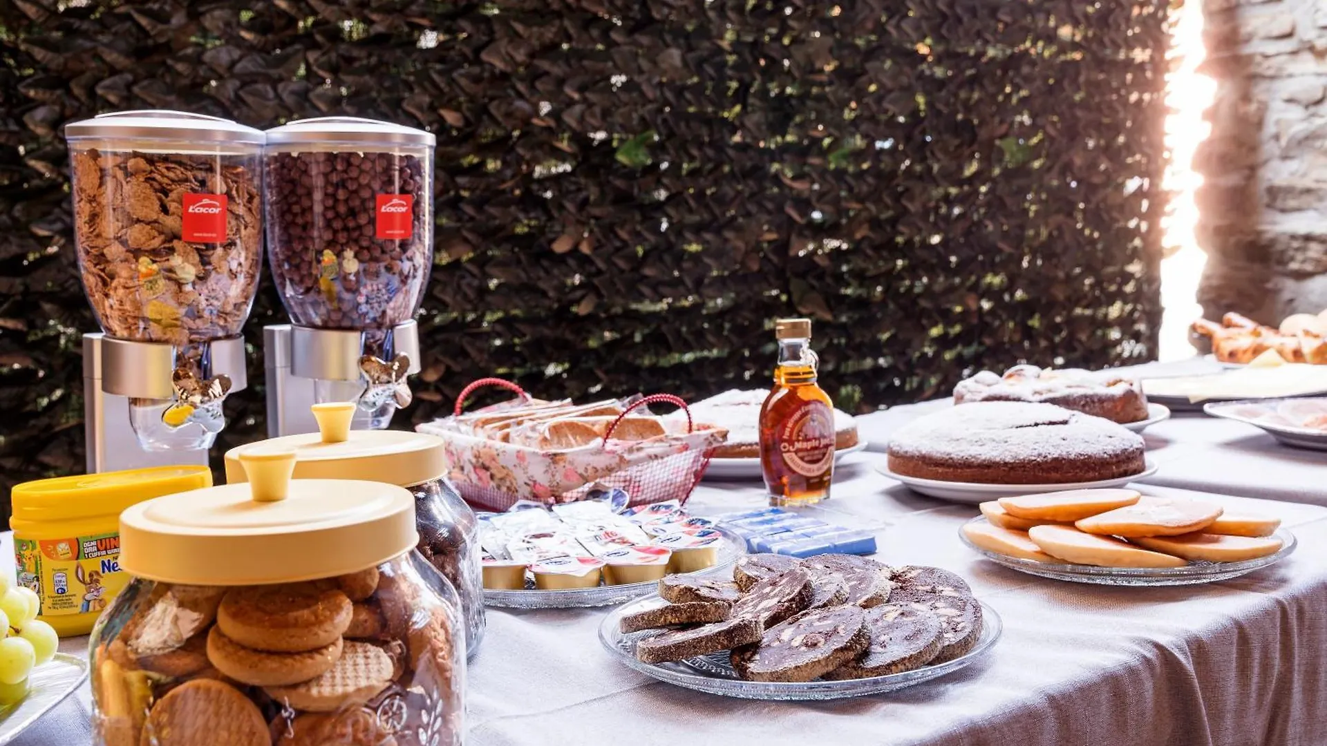 La Corte Apartments Como Bed and breakfast Tavernerio