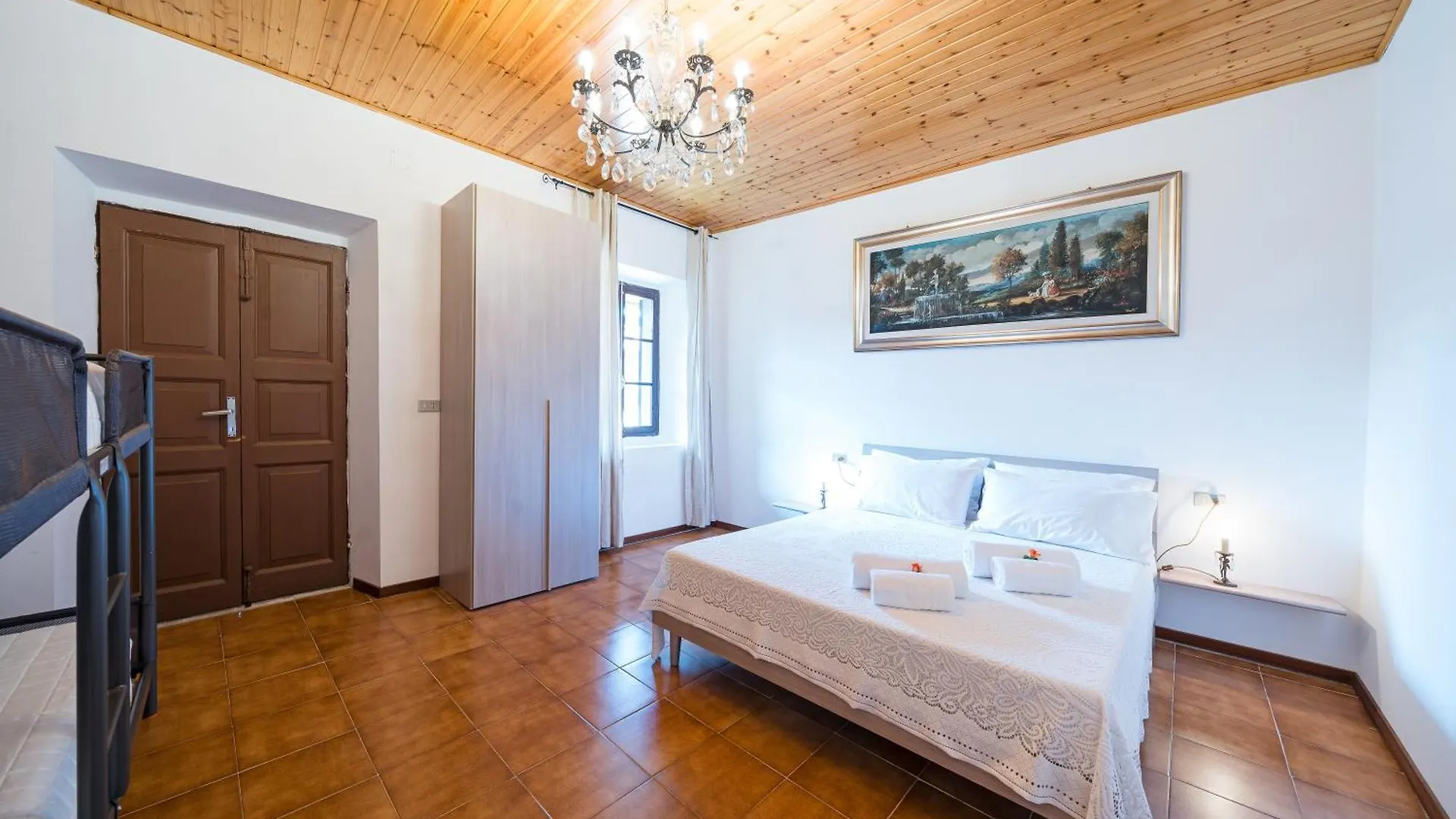 La Corte Apartments Como Bed and breakfast Tavernerio